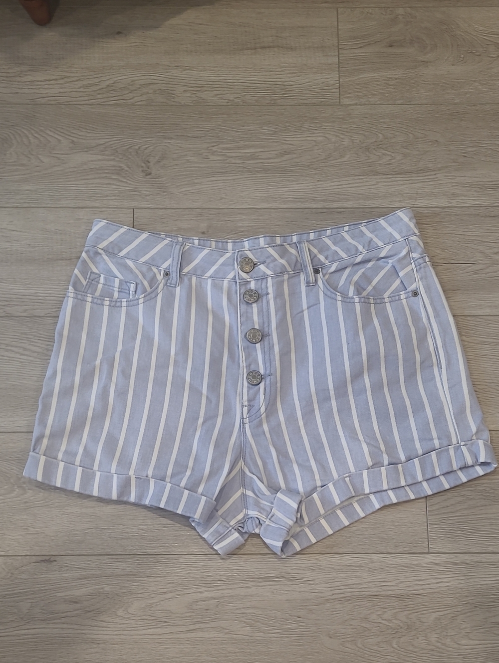 BDG Super High Rise Foxy Shorts